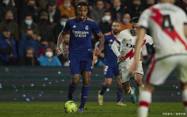 爱游戏体育-拜仁主教练透露：巴列卡诺老将将退役的简单介绍  第2张